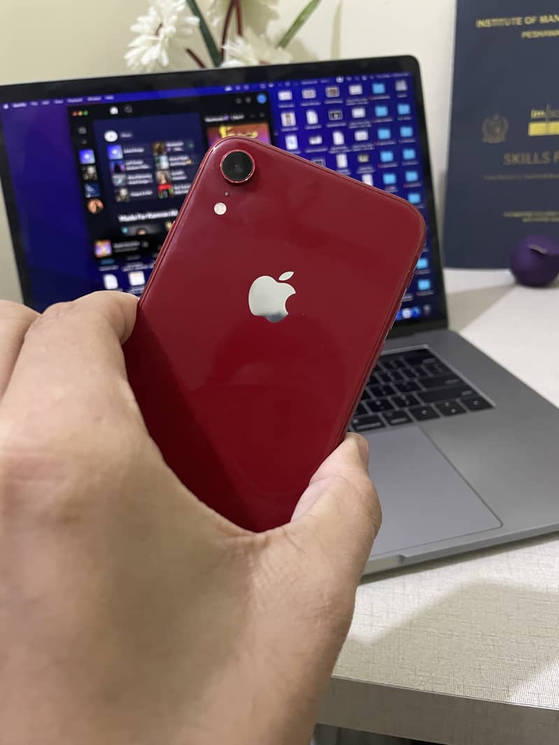 Apple iPhone XR 2