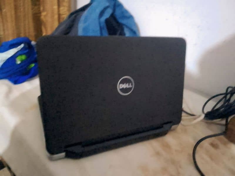 Laptop Dell 2