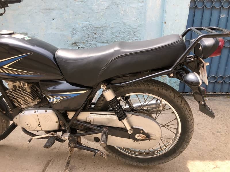 Suzuki gs 150 2