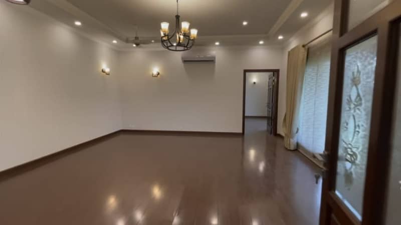 1 Kanal Lower Portion For Rent In DHA Phase 5,Block J. 13