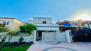 1 Kanal Beautiful House Available For Rent In Lake City Sector M1