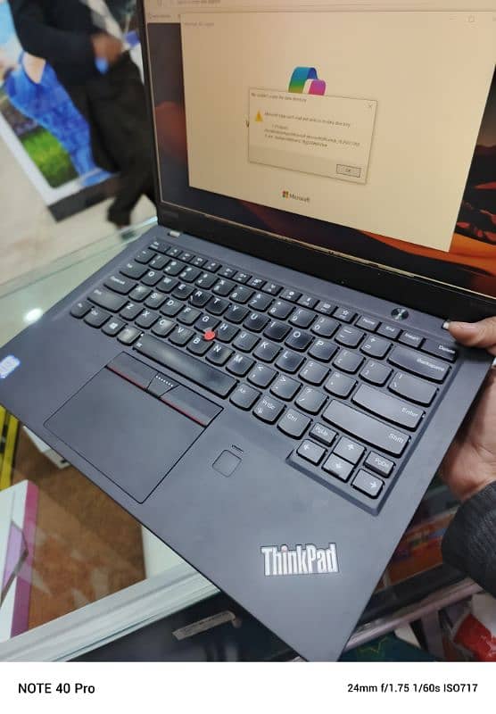 lenovo thinkpad 8gb 256gb ssd availeble 2