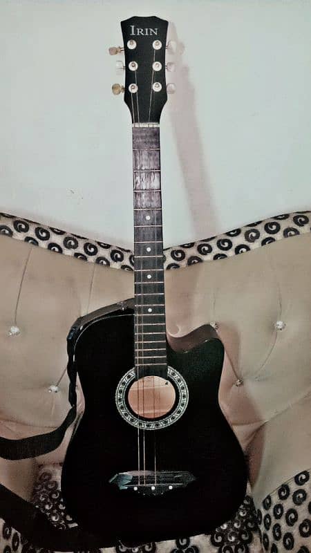 IRIN Acoustic Guitar 1