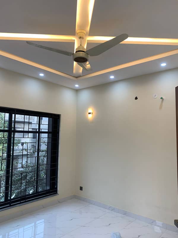 5 Marla Single Story House For Rent In P-Block Khayaban-e-Amin Society Lhr. 3