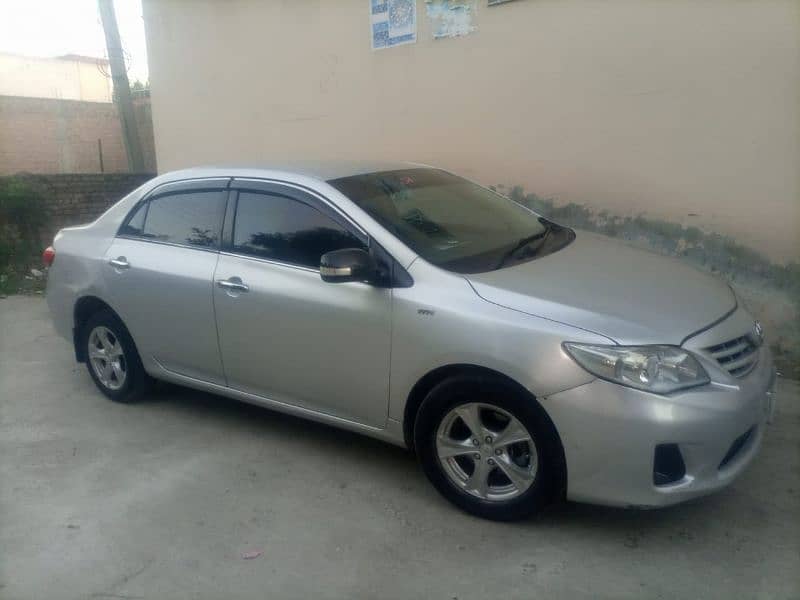 Toyota Corolla GLI 2011 13