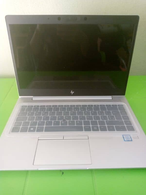 HP EliteBook 0