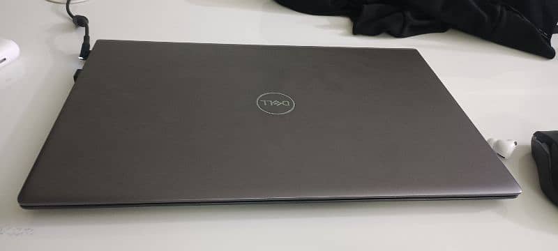 Dell Vostro i5 10th gen 3