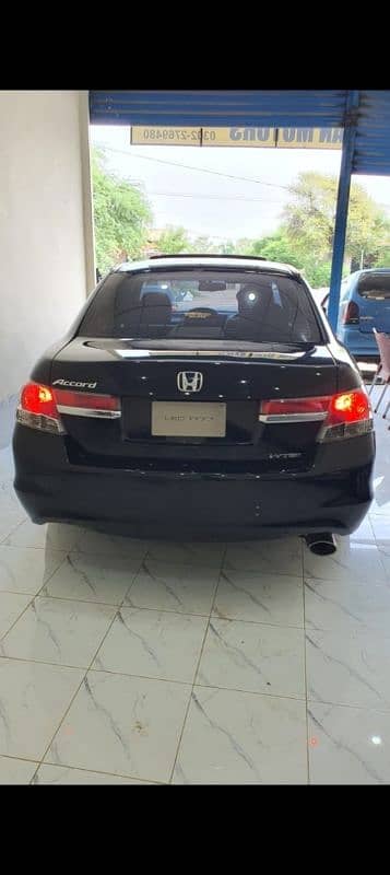 Honda Accord 2012 1