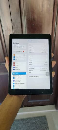 Ipad 6th generation 128gb