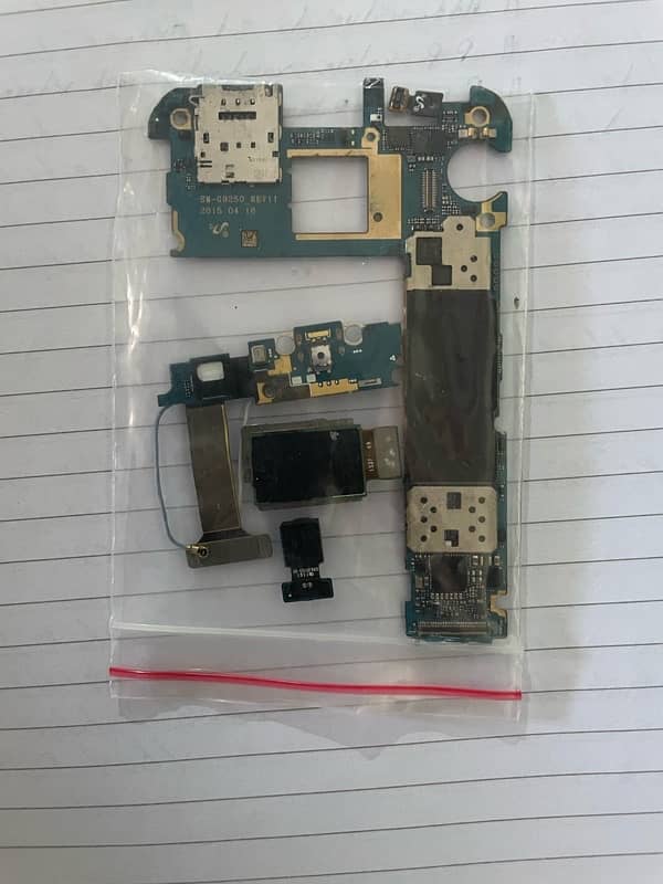 Samsung Glaxy S6-Edge Board and other Parts. 2