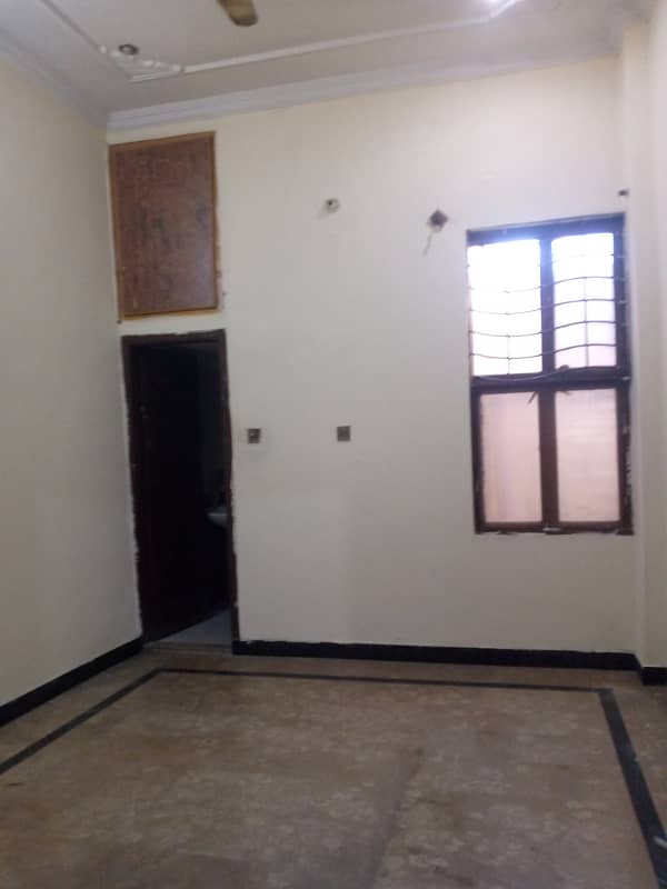 5Marla first flour with gas for rent Ghauri town phase 4a 3