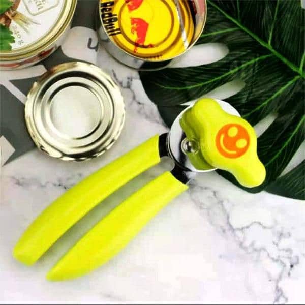 stainless steel can opener -1pcs- Essential Tool for Kitchen tasks 4