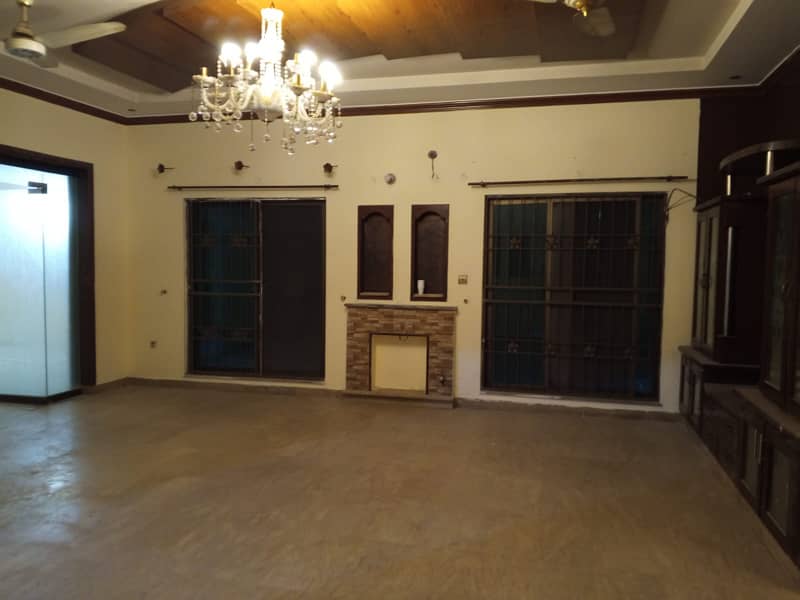 1 Kanal House For Rent Lower Portion In E-Block Valencia Town Lhr. 0