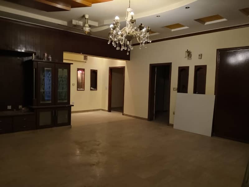 1 Kanal House For Rent Lower Portion In E-Block Valencia Town Lhr. 3