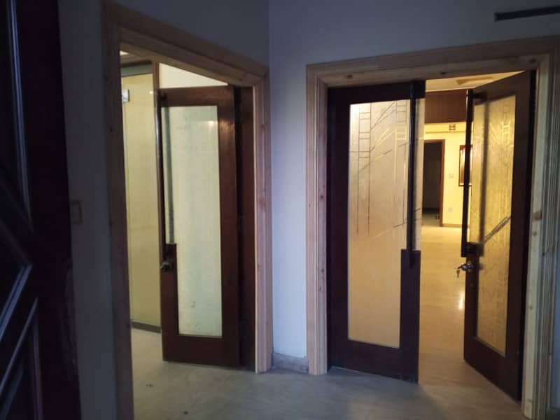 1 Kanal House For Rent Lower Portion In E-Block Valencia Town Lhr. 15