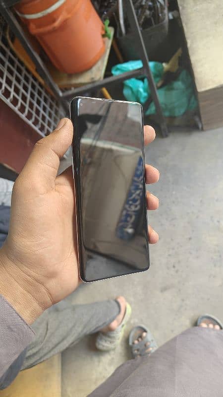 one plus 9 pro panal 1