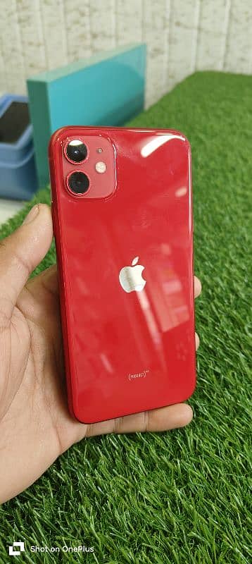 iphone 11       JV 64GB      03101873383 12