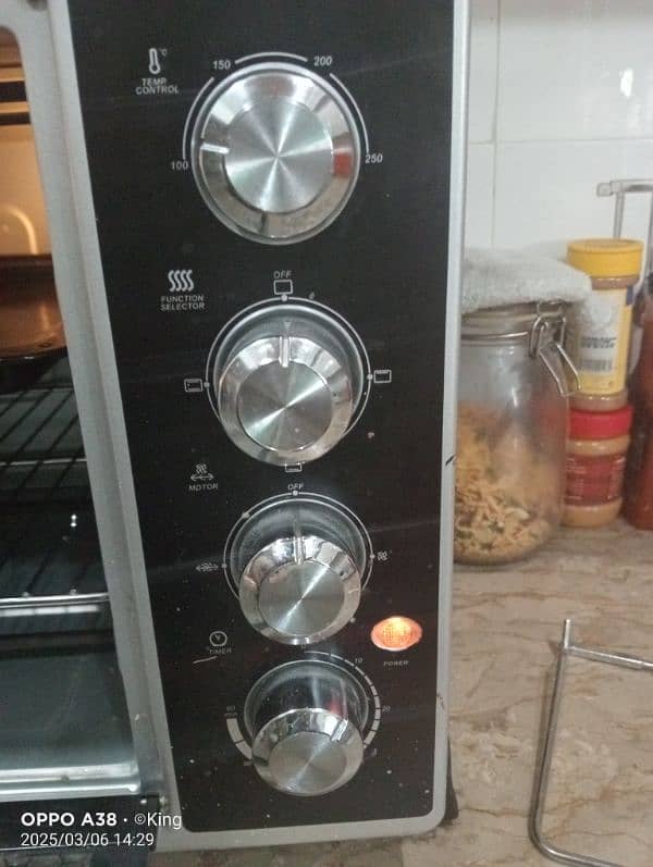 Electric baking oven 2