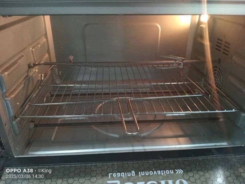 Electric baking oven 3