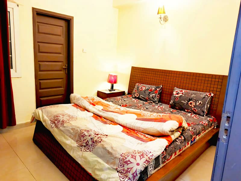 Luxury 1Bed With Tv Lounge For Rent Perday weekly monthly basis 0