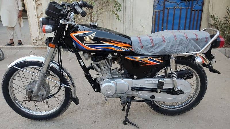 CG honda 125 sukkur 2018 geniun conduction 0