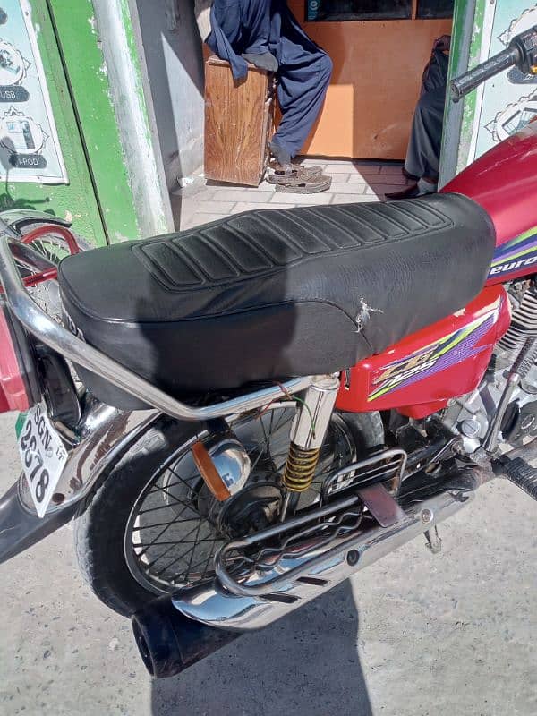 Honda 125  2017 model registration city Sargodha biometric availbe 11