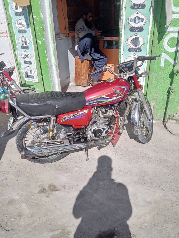 Honda 125  2017 model registration city Sargodha biometric availbe 13