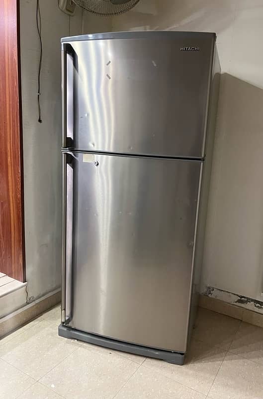 Hitachi fridge for sale 0