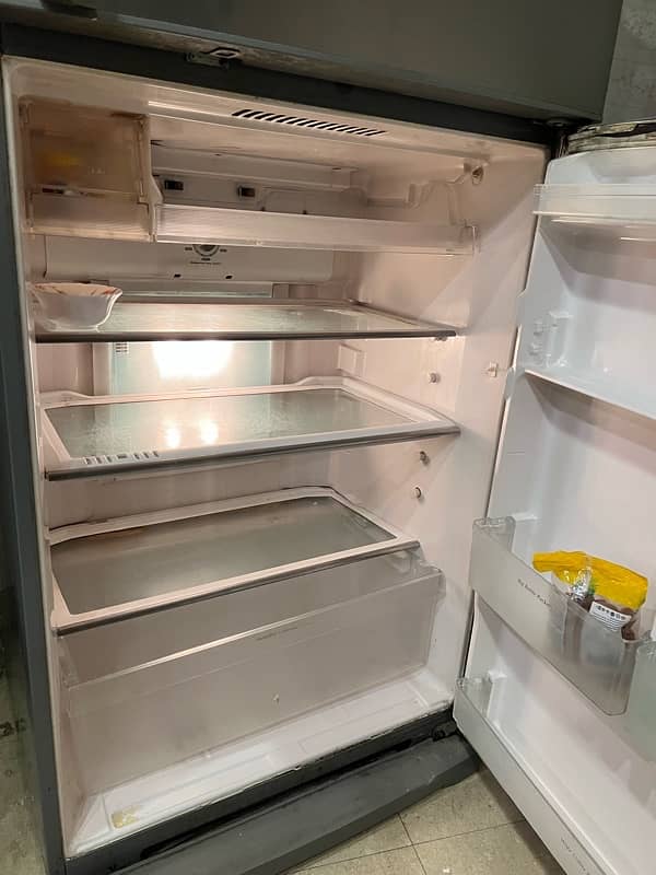 Hitachi fridge for sale 3