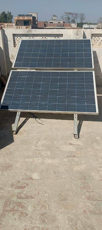 250 watt  2 solar panels for sale 0