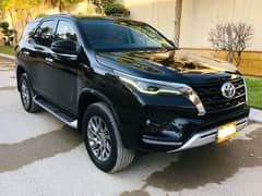 Toyota Fortuner V 2021 2.7 Petro New shape