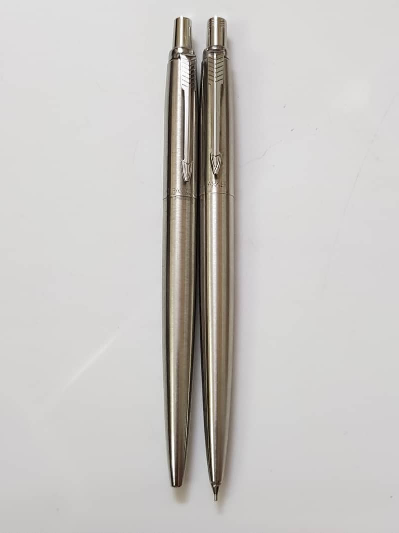 Pen and Pens (parker and sheaffer) 10