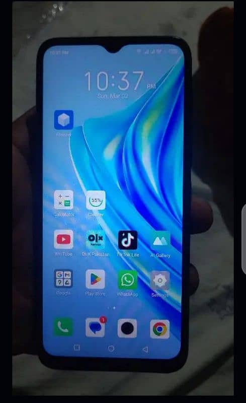 Infinix Hot 20 i 4+3/64gb urgent sale with box 1