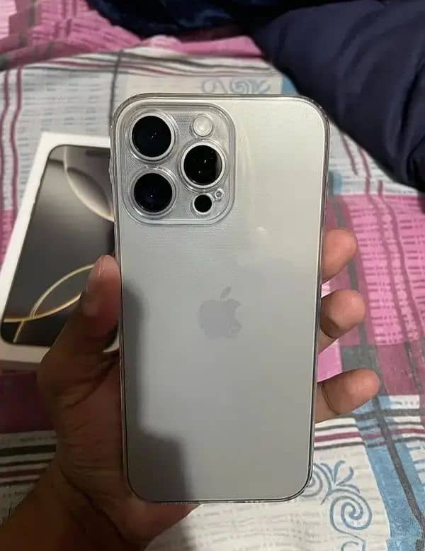 Apple iPhone 16 Pro Max 1Tb Jv 1