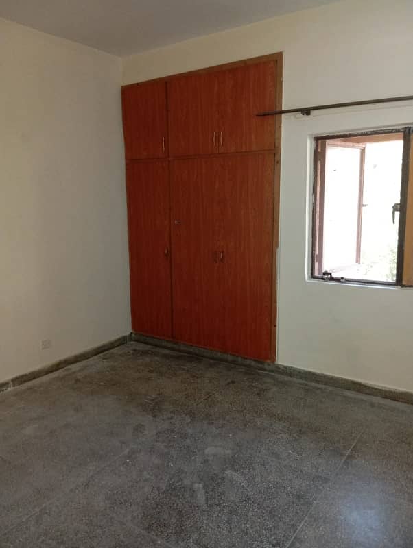 2bedroom Flat Available For Rent In G11 6