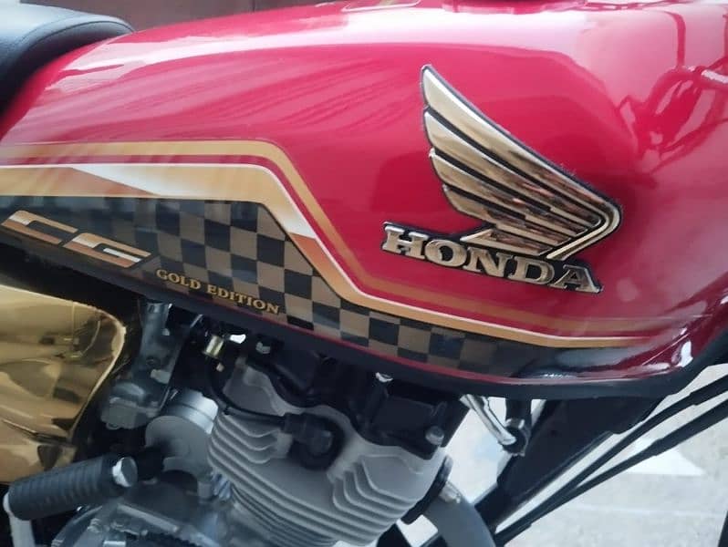 Honda 125 2024 self 4