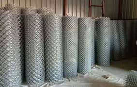 Chain link stock for sale, Razor wire,Crimped & barbed wire,Jali fence