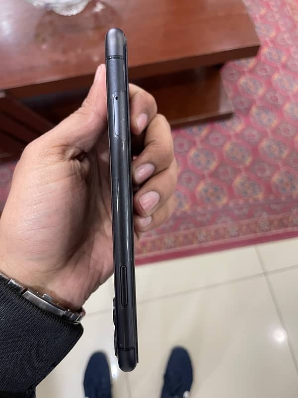 I Phone 11 128GB Non PTA 10/9.99 Condition 3