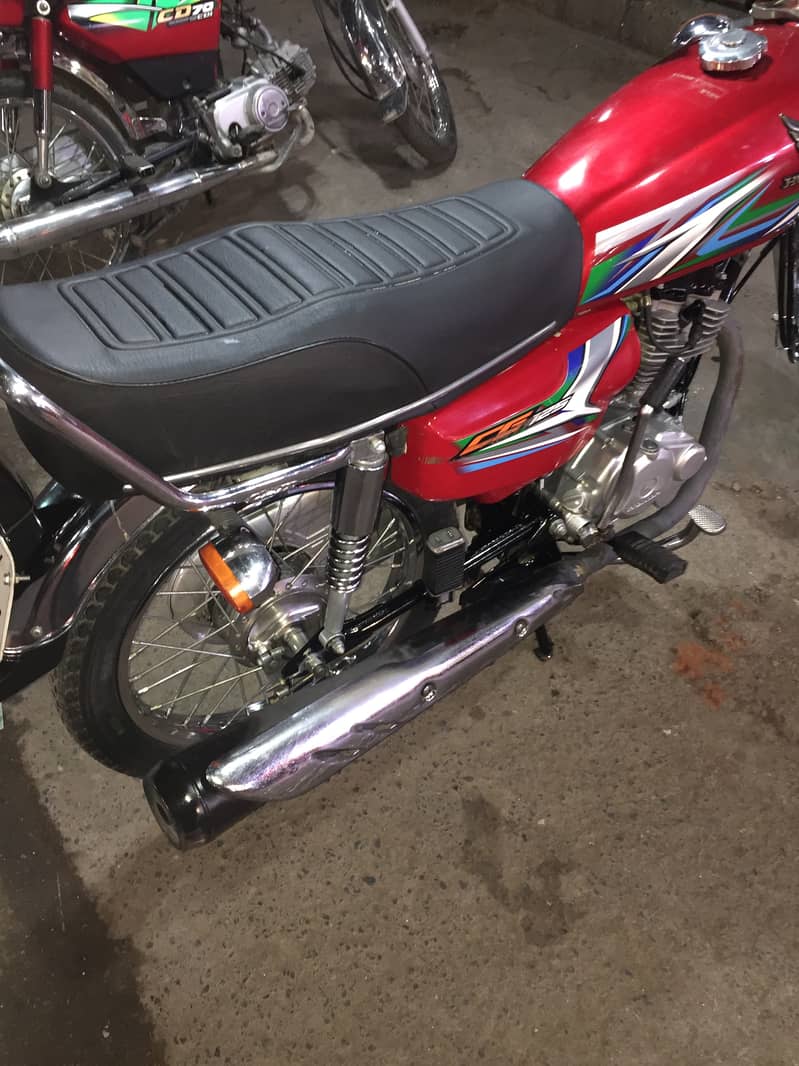 Honda CG 125 2022 4