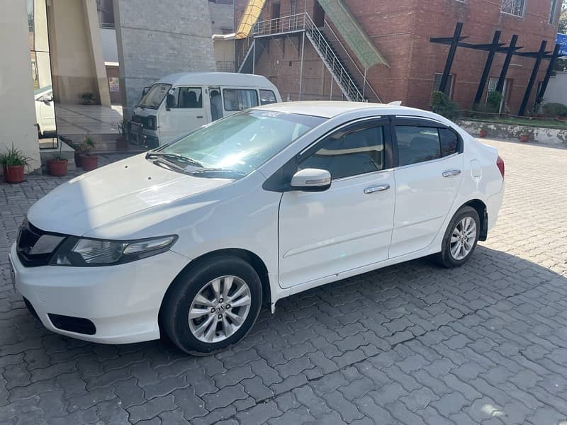 Honda City Aspire 2018 13