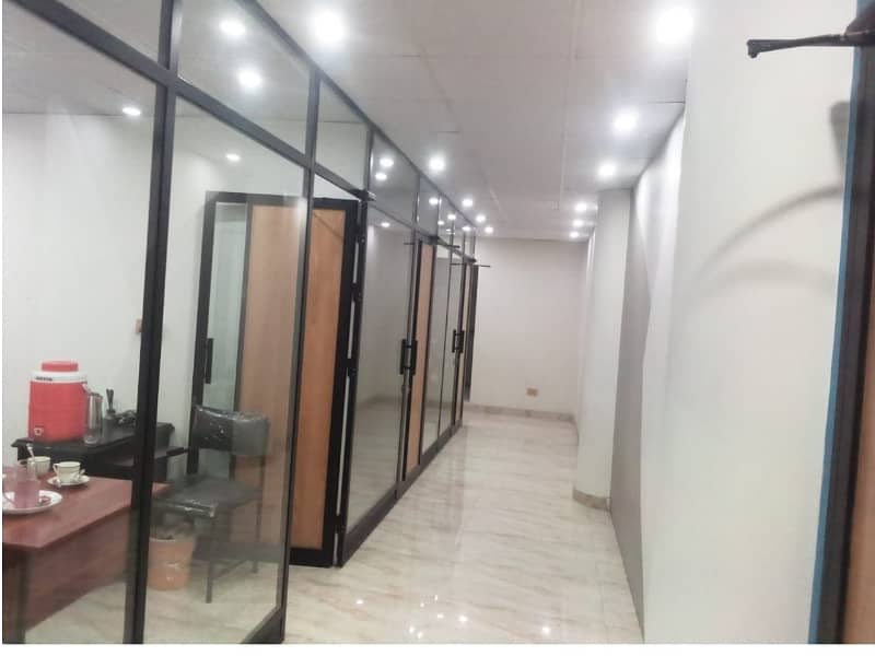 Area 1500 Square Feet Office Available For Rent Real Pictures In Main Boulevard Road Gulberg 3 Lahore 0