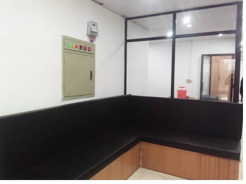 Area 1500 Square Feet Office Available For Rent Real Pictures In Main Boulevard Road Gulberg 3 Lahore 2