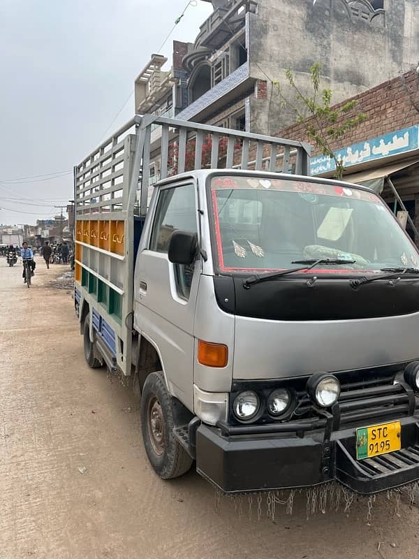 toyota dyna petrol cng 2