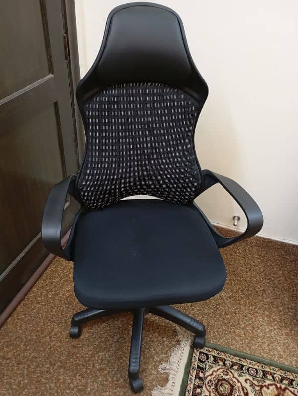 comfortable office/gaming chair 2