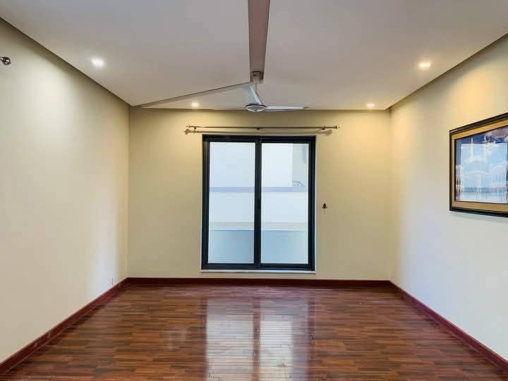 10 Marla Upper Portion For Rent In Wapda Town Phase 1 0