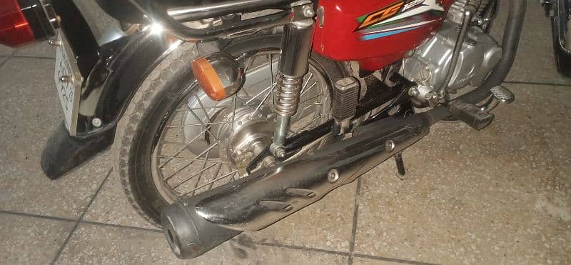 Honda 125 6