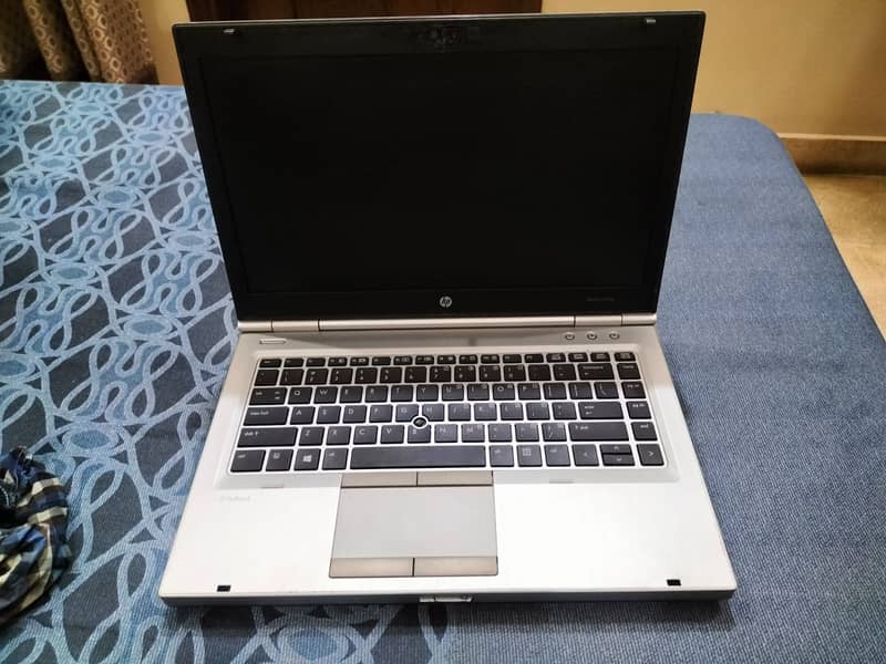 HP Elite book 8470p 5