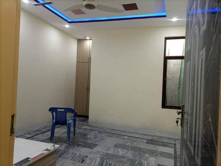 Luxury 5 Marla House For Sale In Gulzare Quaid, Wakeel Colony, Rawalpindi. This Double Storey Property With Basement Good Location N Good Condition 15