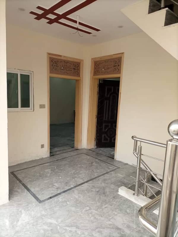 Luxury 5 Marla House For Sale In Gulzare Quaid, Wakeel Colony, Rawalpindi. This Double Storey Property With Basement Good Location N Good Condition 30