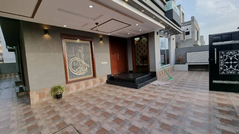 10 Marla House - Bahria Town - Sector B 16